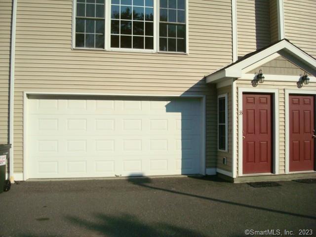 32 Oil Mill Road, Unit 33 Danbury, CT 06810 - Photo 1 of 1 Gallery Image 1