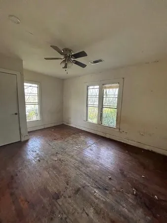 $65,000 | 507 West Locust Street, Whitewright, TX 75491