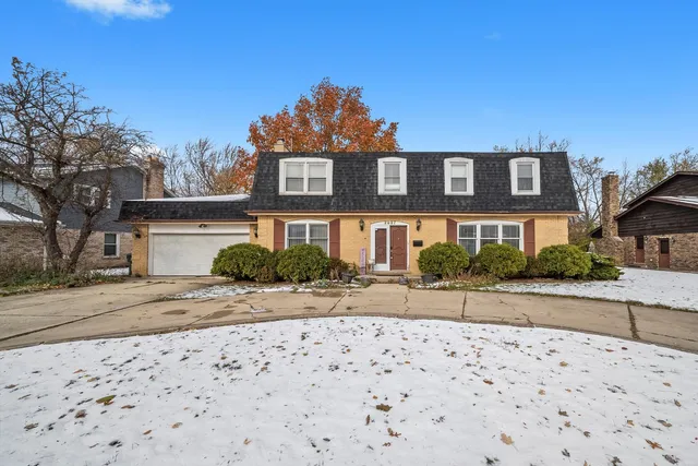 $320,000 | 2937 Kathleen Lane, Flossmoor, IL 60422