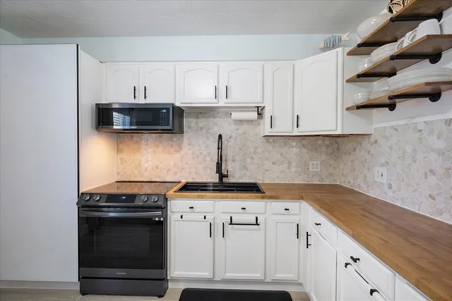 $325,000 | 1909 27th Street West, Bradenton, FL 34205