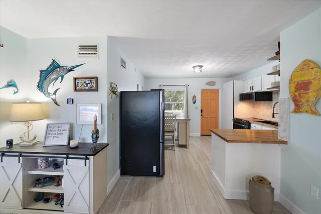 $325,000 | 1909 27th Street West, Bradenton, FL 34205