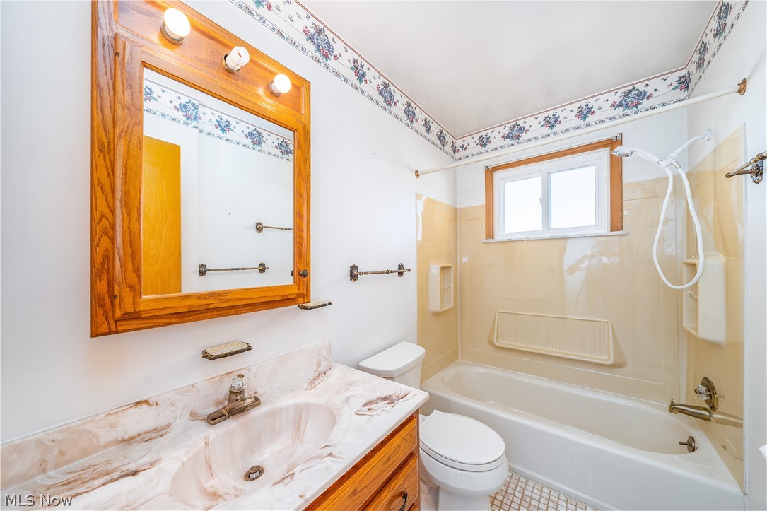 30333 Forestgrove Road Willowick, OH 44095 - Photo 18 of 27 Gallery Image 18
