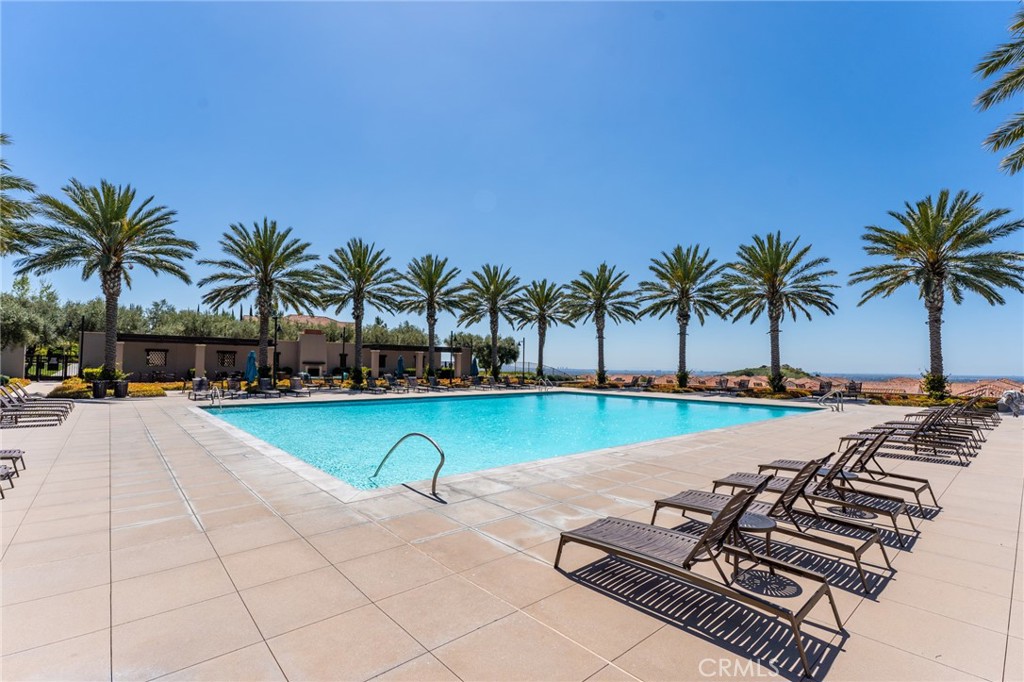 218 Oceano Irvine, CA 92602 - Photo 21 of 56 a view of outdoor space with trees