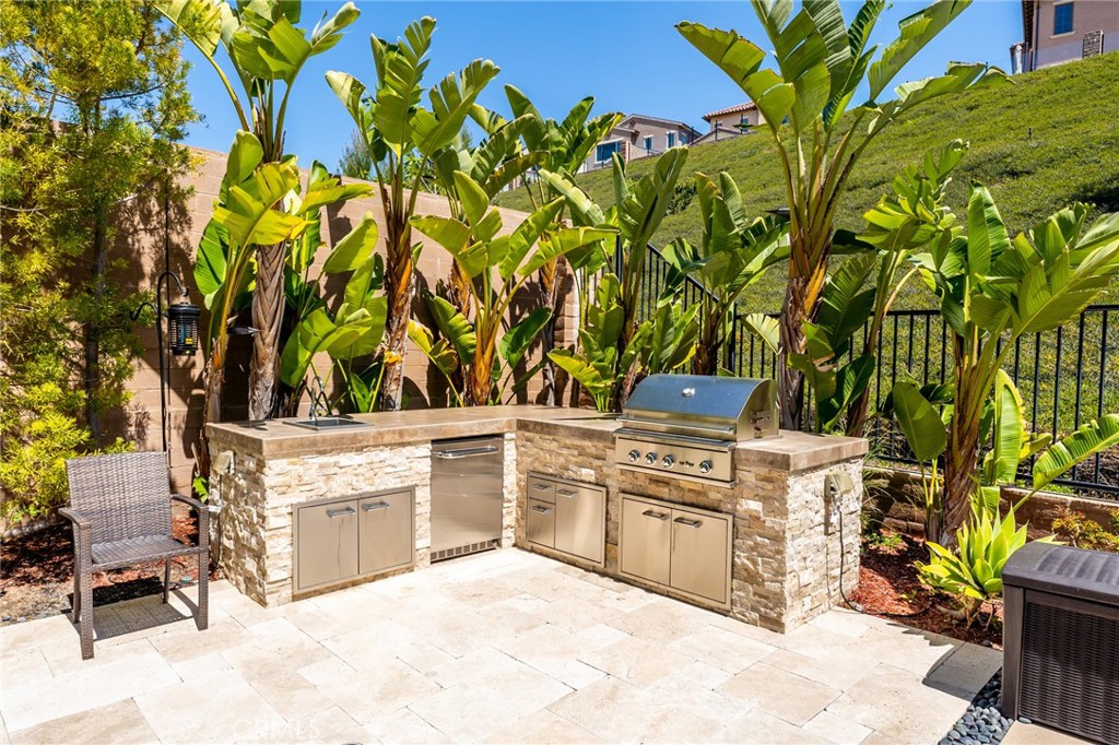 218 Oceano Irvine, CA 92602 - Photo 6 of 56 a view of a backyard with plants