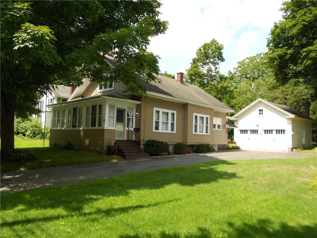 23 Washington Road Pittsford, NY 14534 - Photo 1 of 1 Welcome to 23 Washington Rd. in Pittsford Village.