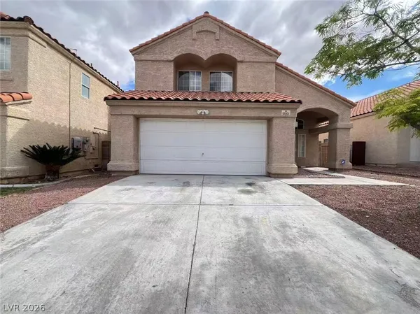 $1,900 | 10001 Dove Ridge Drive, Las Vegas, NV 89117