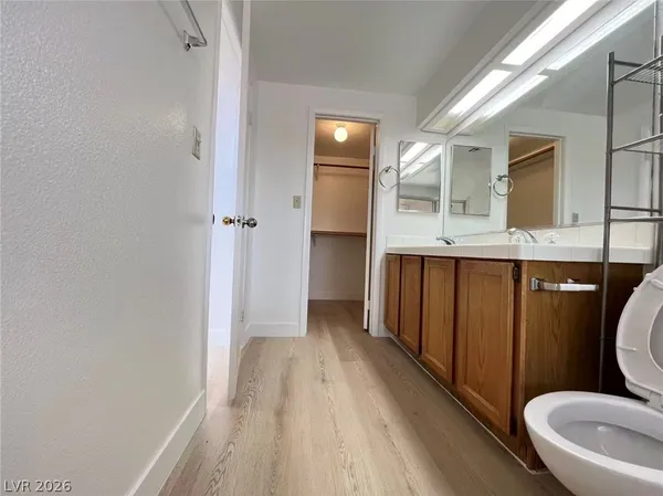 $1,950 | 10001 Dove Ridge Drive, Las Vegas, NV 89117