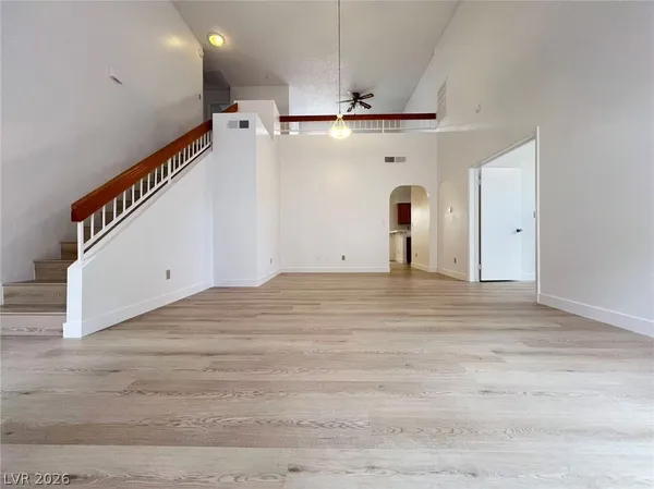 $1,950 | 10001 Dove Ridge Drive, Las Vegas, NV 89117