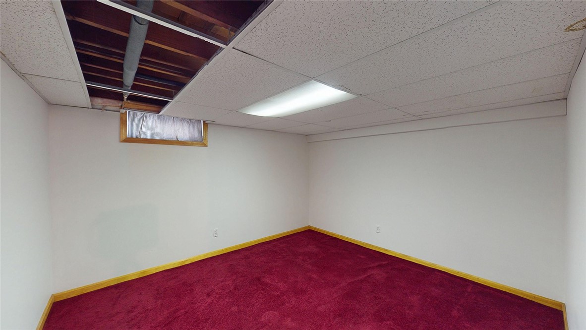 21 Benedict Street Pawtucket, RI 02861 - Photo 29 of 42