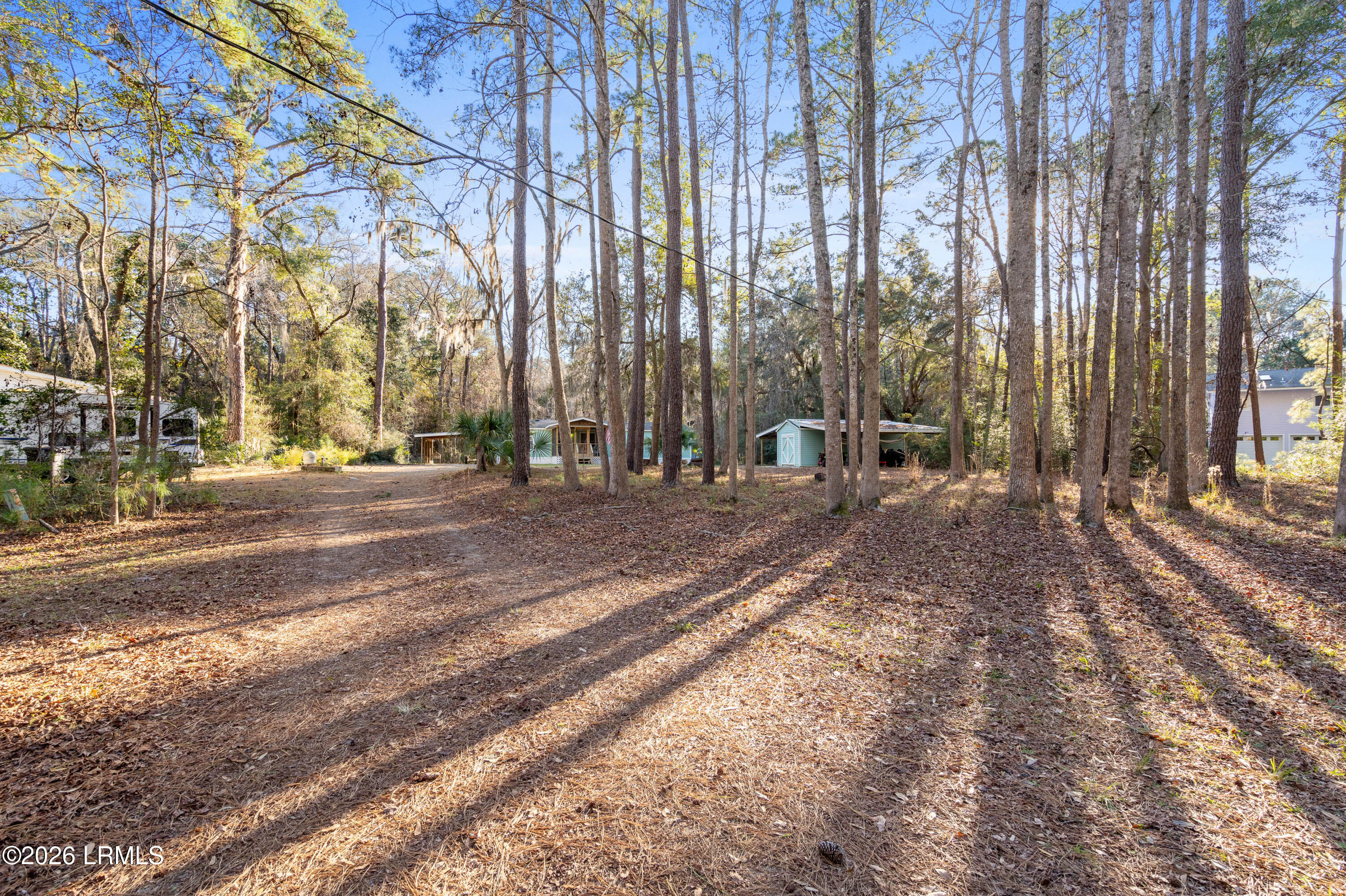 976 Sams Point Road Beaufort, SC 29907 - Photo 3 of 63 965 Sams Point-2