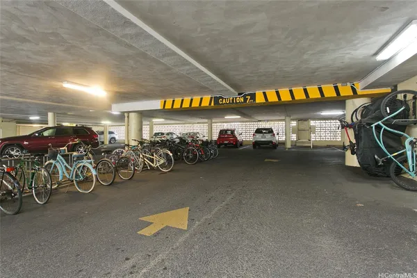 $700,000 | 14 Aulike Street, Unit 906, Kailua, HI 96734