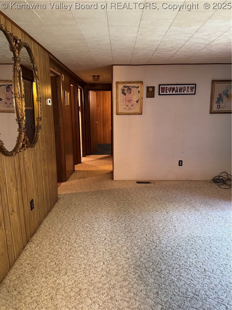 206 Dublin Road Leon, WV 25123 - Photo 2 of 12 Gallery Image 2