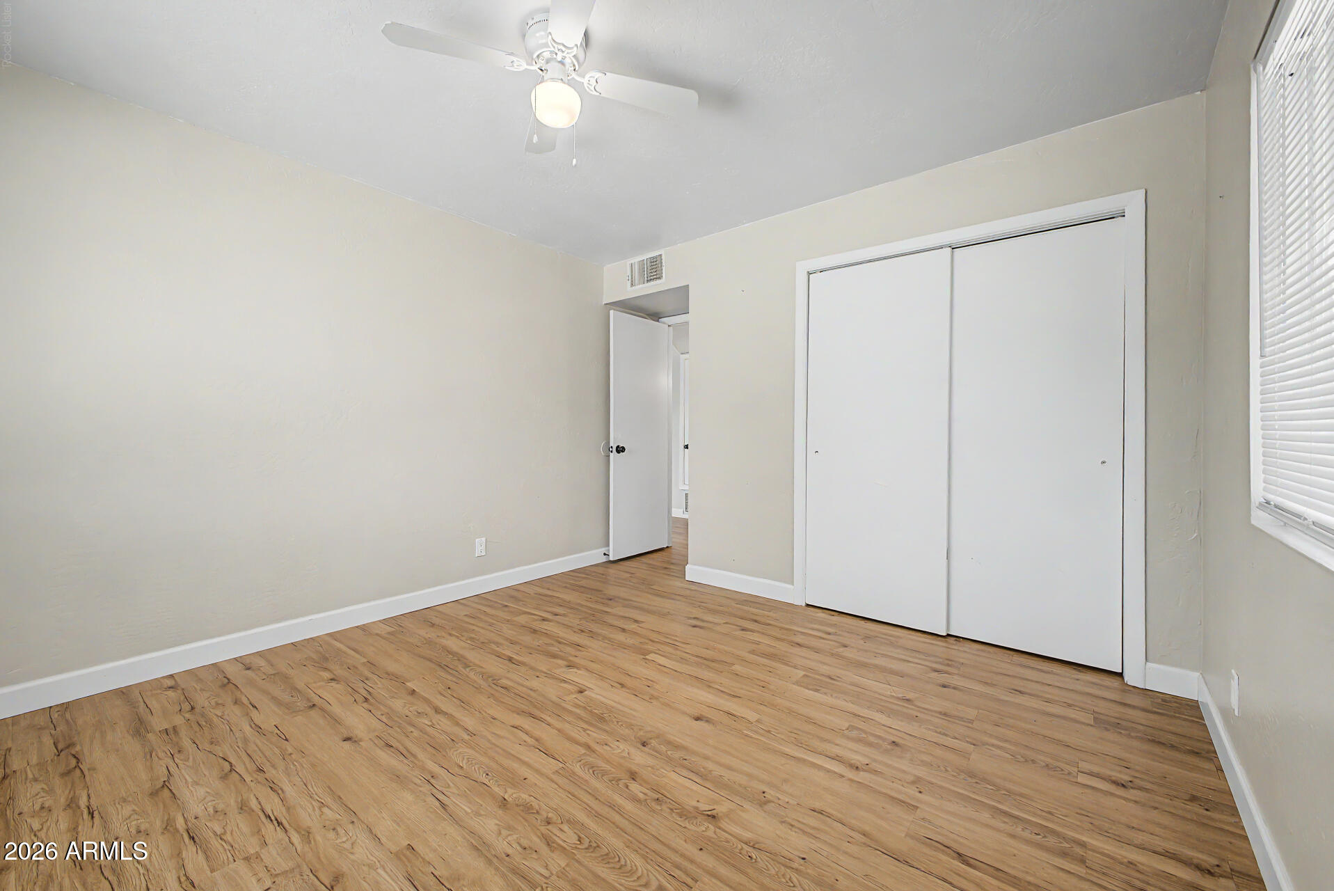 5938 West Ocotillo Road Glendale, AZ 85301 - Photo 13 of 19
