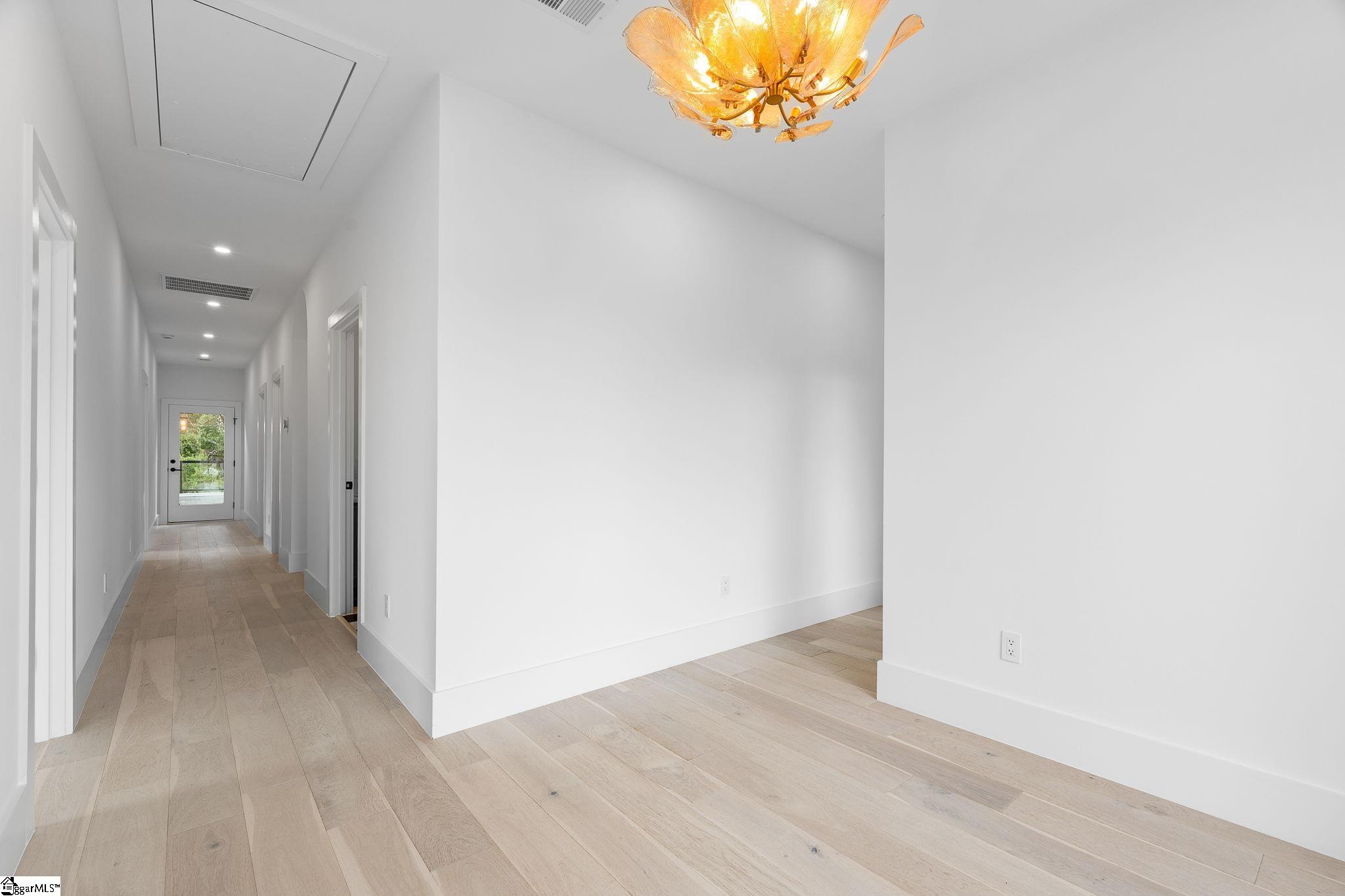 205 Parkins Mill Road Greenville, SC 29607 - Photo 35 of 48 Gallery Image 35