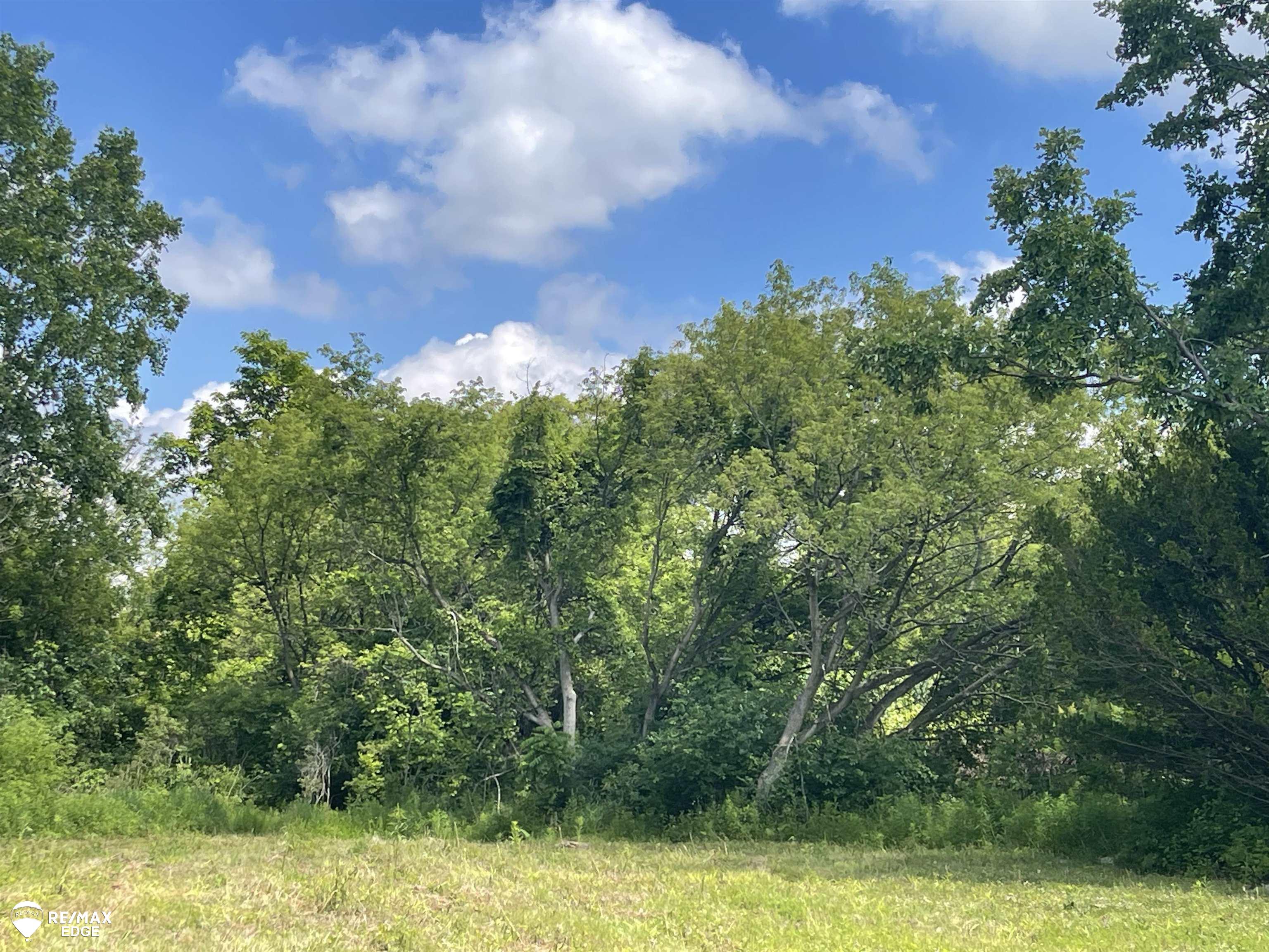 3353 South Center Road Burton, MI 48519 - Photo 18 of 44