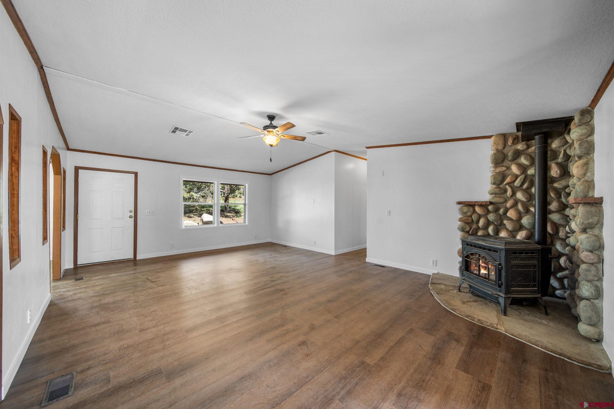 194 Hollow Ridge Road Durango, CO 81301 - Photo 8 of 40 Gallery Image 8