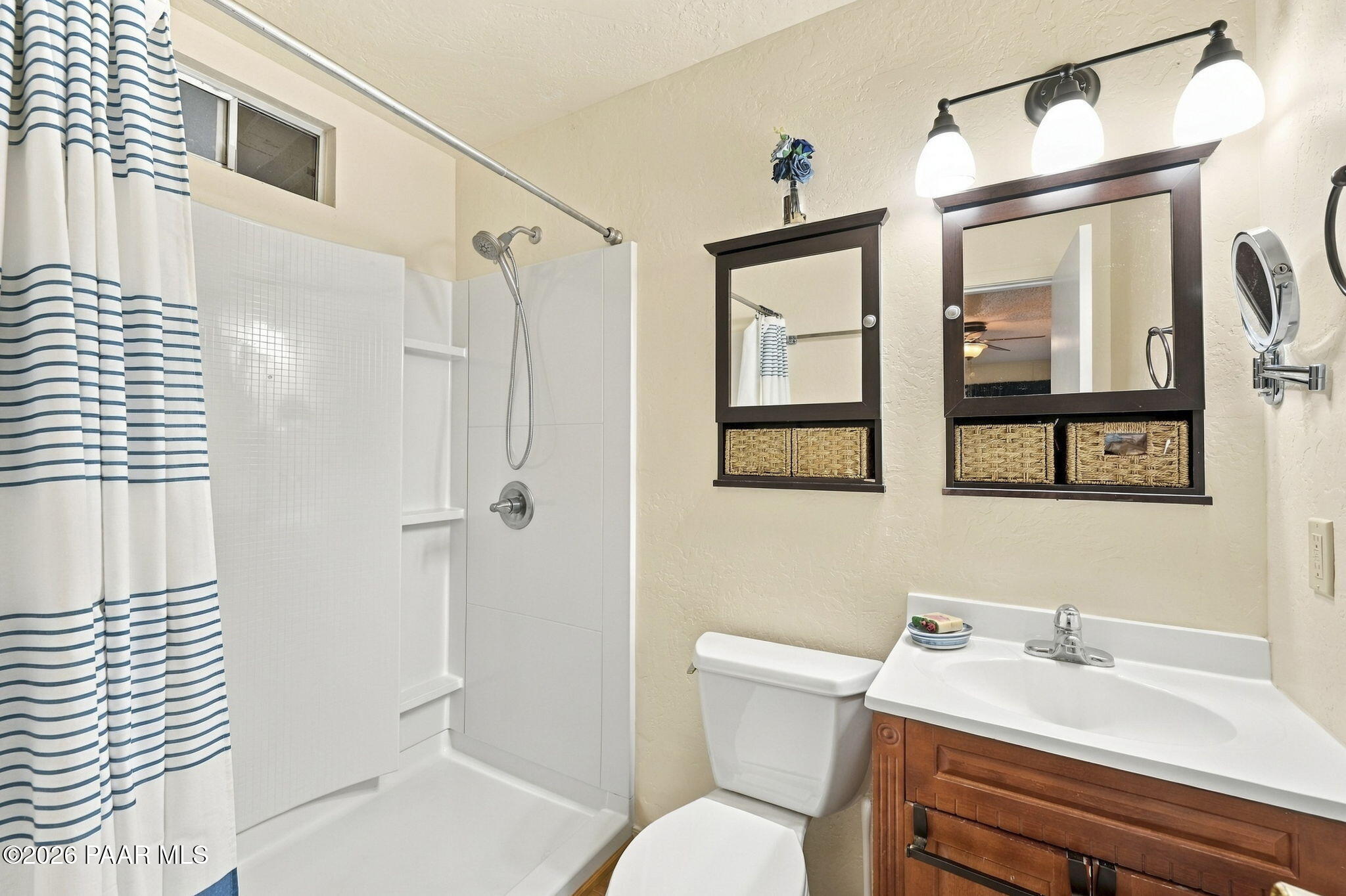 1246 East Stagecoach Road Prescott, AZ 86303 - Photo 24 of 40 24-Primary Bathroom