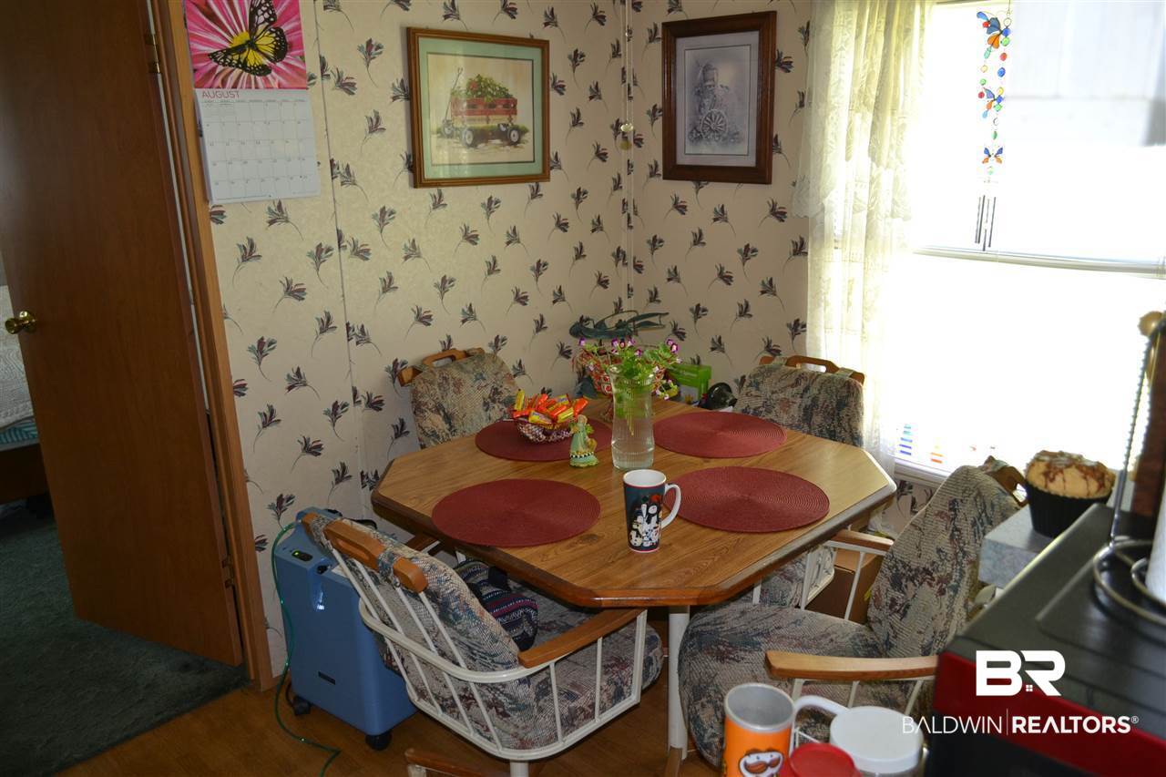 26135 B Schoen Road Elberta, AL 36530 - Photo 6 of 15 Breakfast