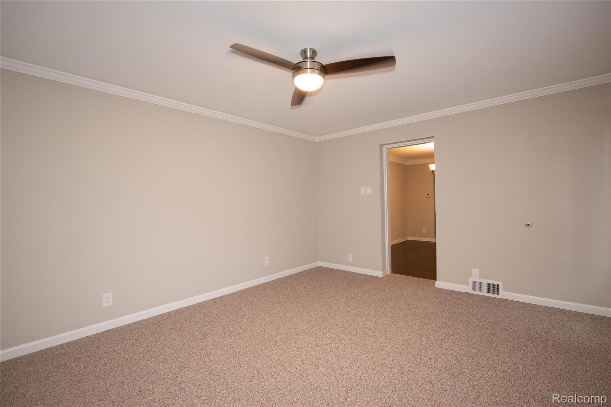 1699 Littlestone Road Grosse Pointe, MI 48236 - Photo 18 of 54 Littlestone 1699 - 15.jpg