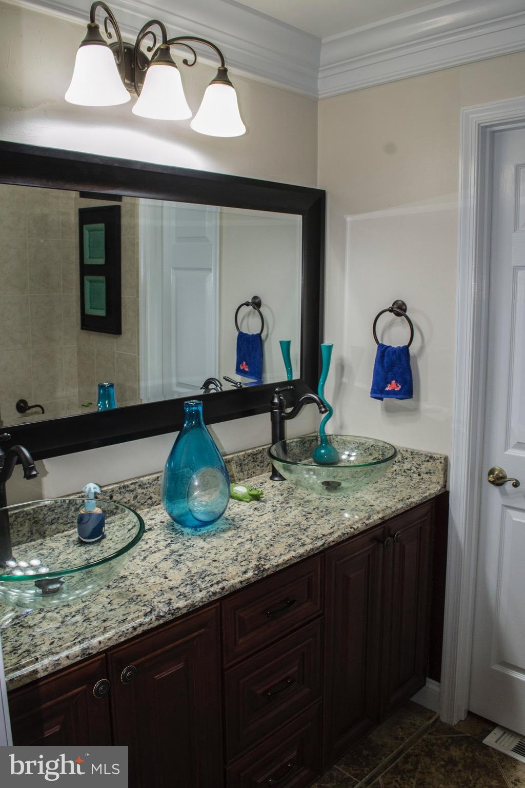 13721 Palm Road Woodbridge, VA 22193 - Photo 21 of 30 Bath 2