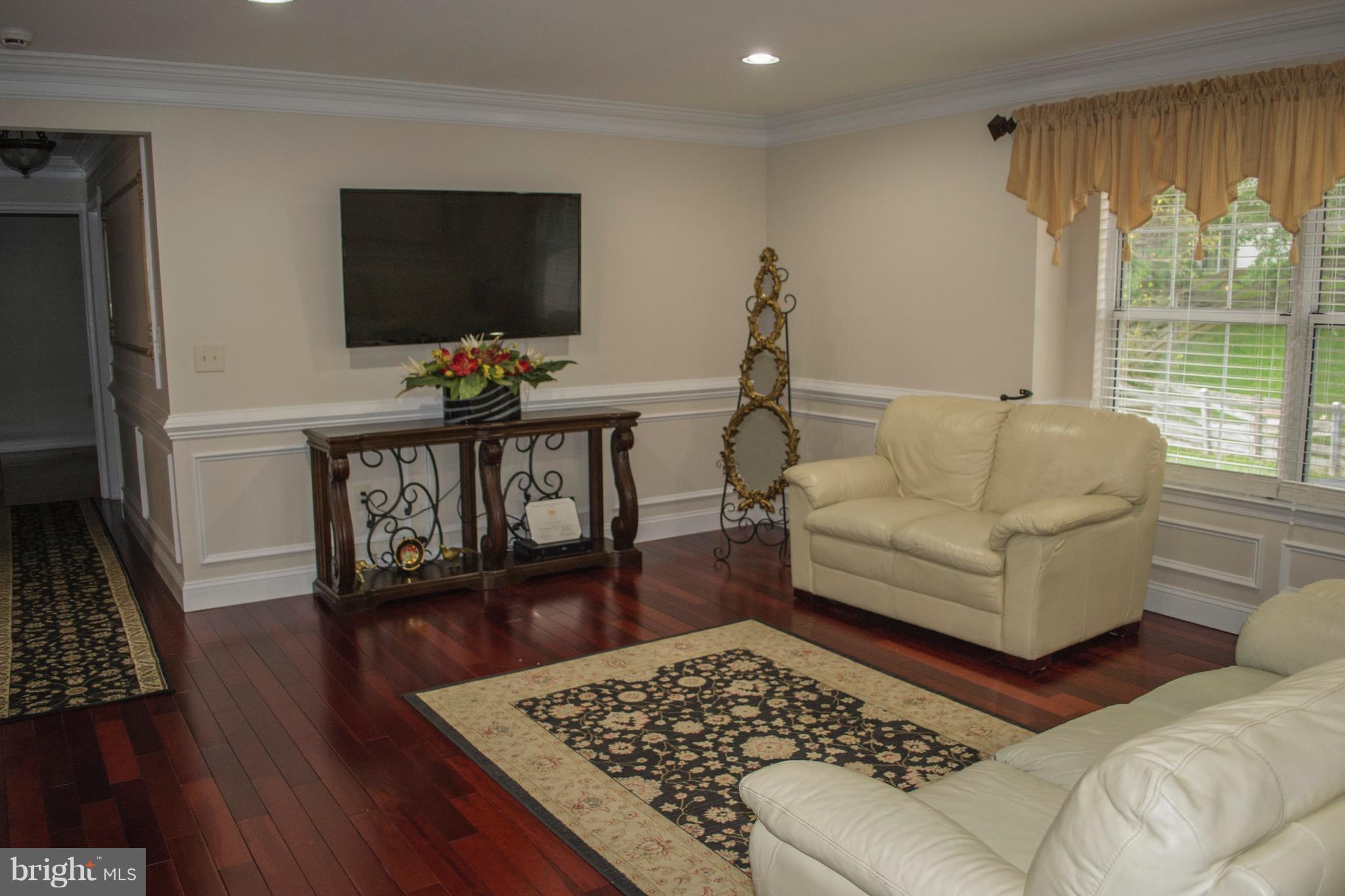 13721 Palm Road Woodbridge, VA 22193 - Photo 25 of 30 Living Room #2 / Den