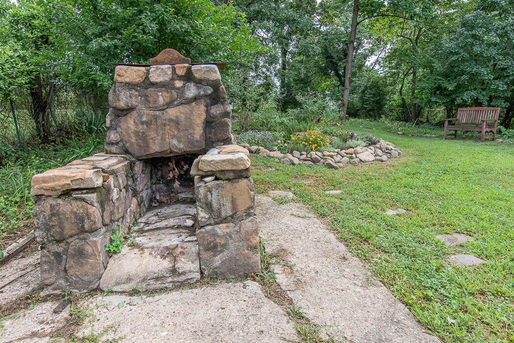 2612 Spring Road Southwest Roanoke, VA 24015 - Photo 39 of 44 Spring RD 34