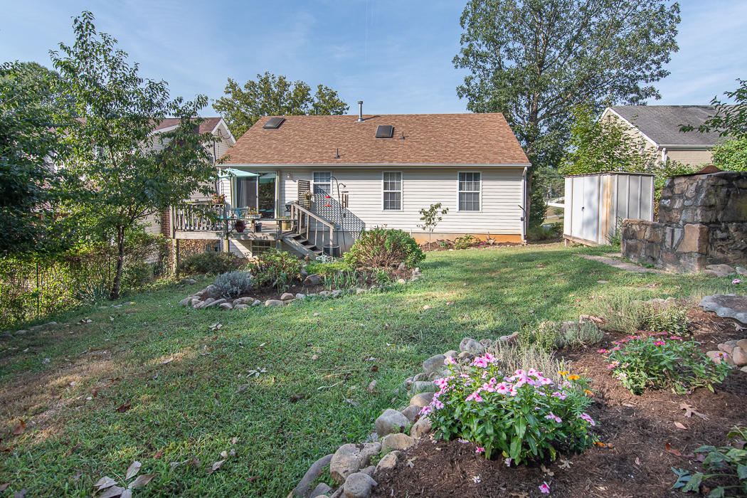 2612 Spring Road Southwest Roanoke, VA 24015 - Photo 5 of 44 Spring.RD