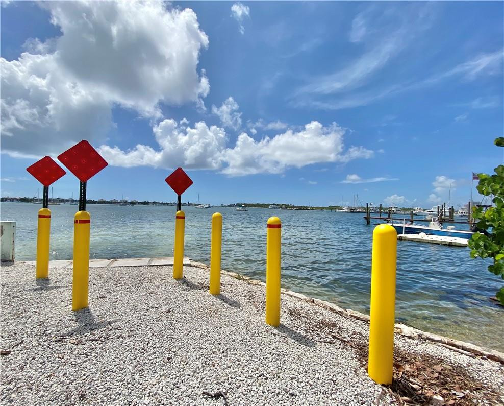 201 East 24th Street Riviera Beach, FL 33404 - Photo 20 of 27 Photo 20