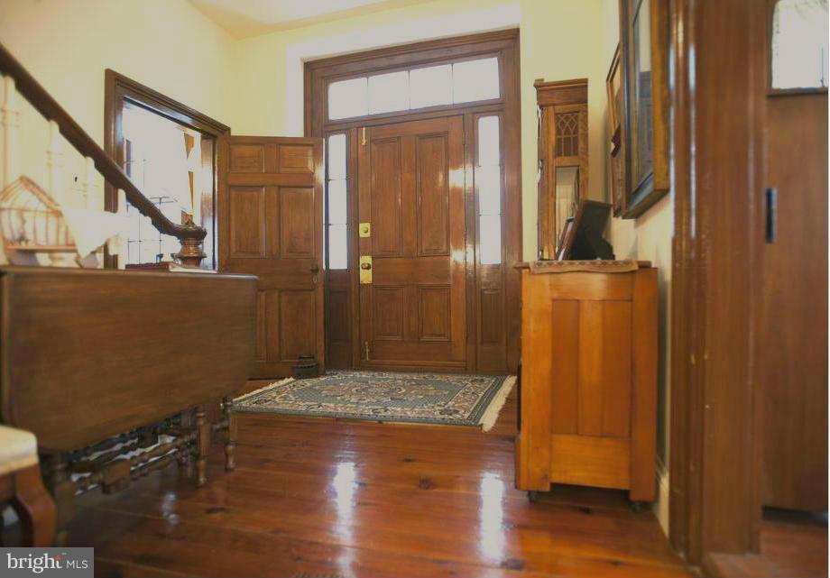 330 Highview Road Tracys Landing, MD 20779 - Photo 10 of 29 Interior (General)