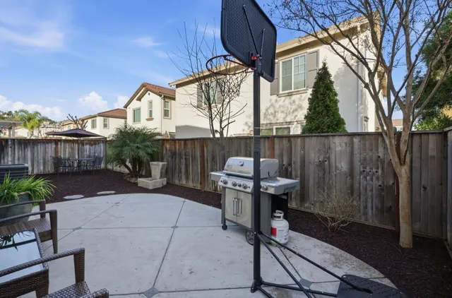 $999,000 | 7716 Oregano Way, Gilroy, CA 95020