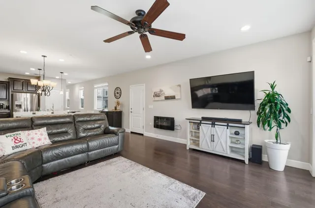 $999,000 | 7716 Oregano Way, Gilroy, CA 95020