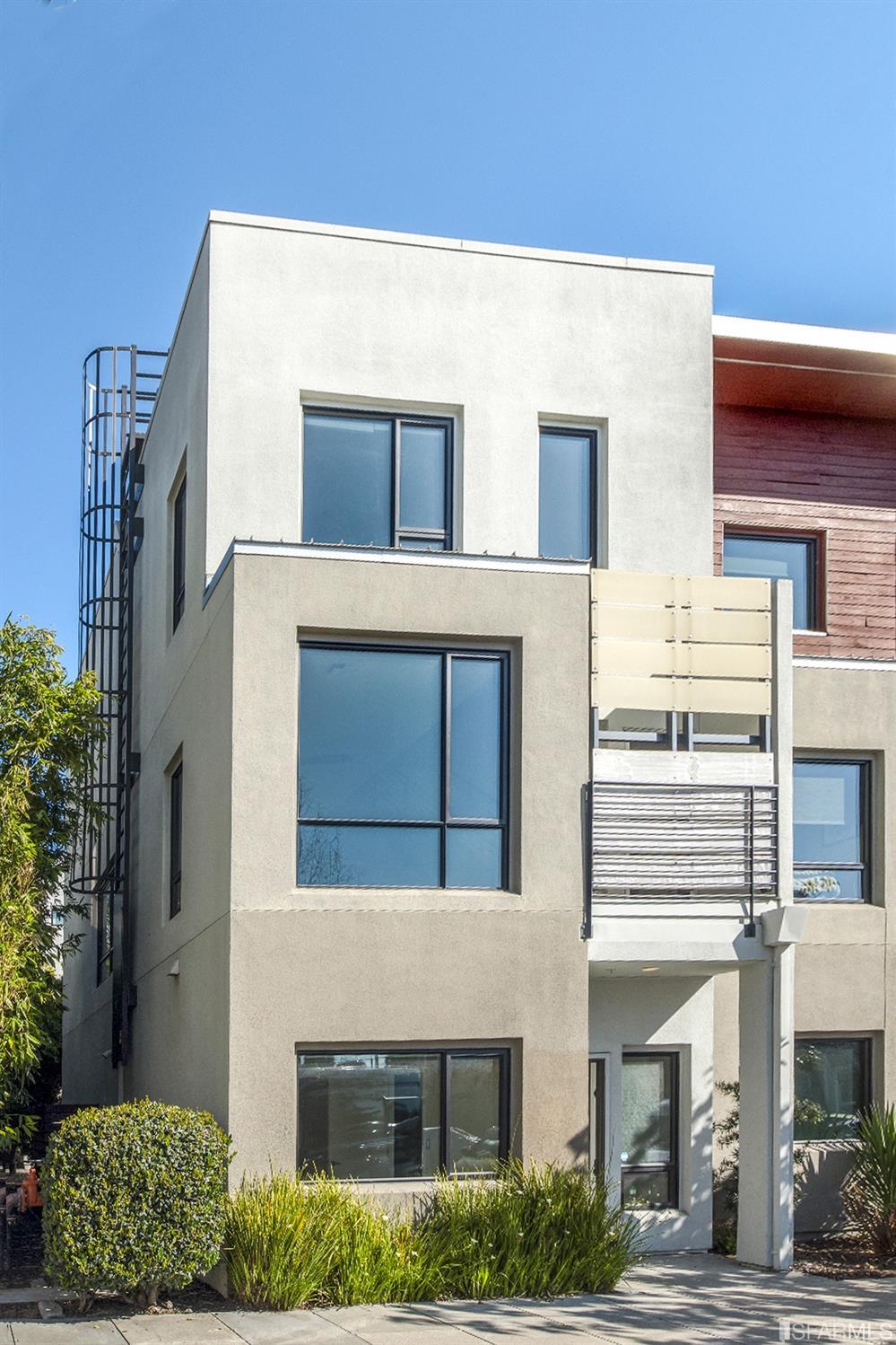 1790 12th Street Oakland, CA 94607 - Photo 3 of 43