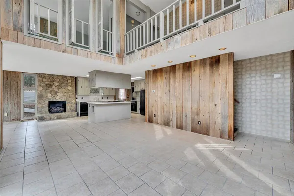 $1,600,000 | 2768 Lake Retreat Road, Huddleston, VA 24104