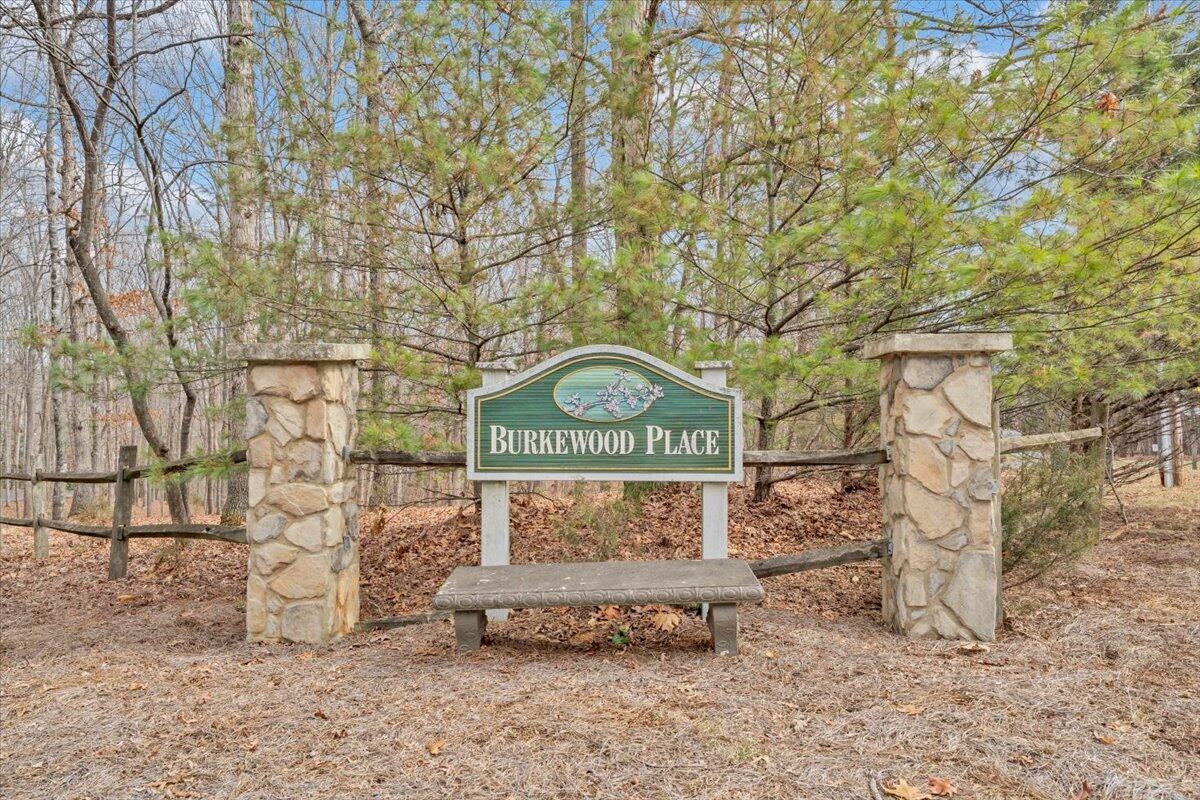 2768 Lake Retreat Road Huddleston, VA 24104 - Photo 9 of 92 75-MIB02425