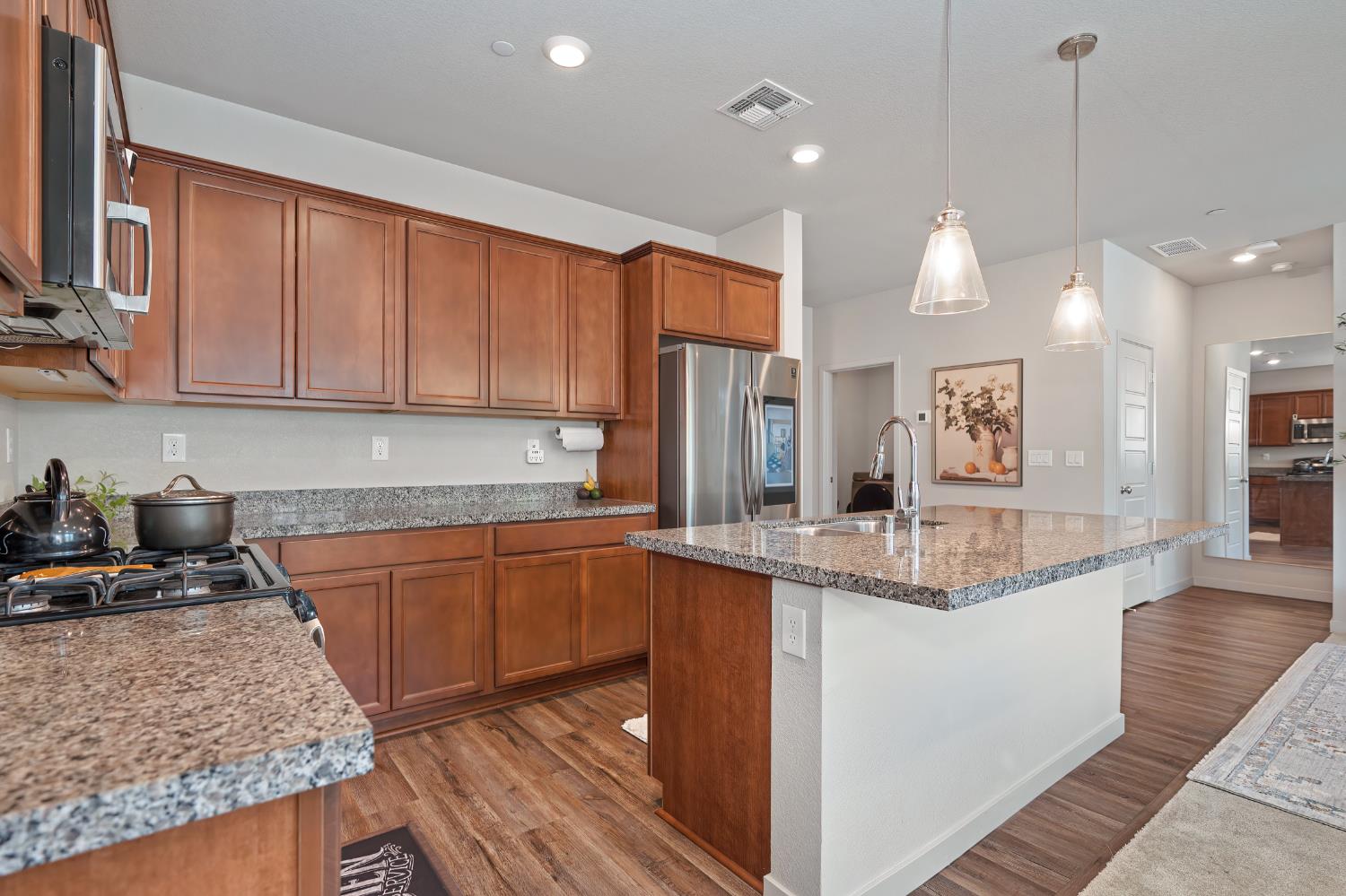 4236 Roanne Way Rancho Cordova, CA 95742 - Photo 13 of 31