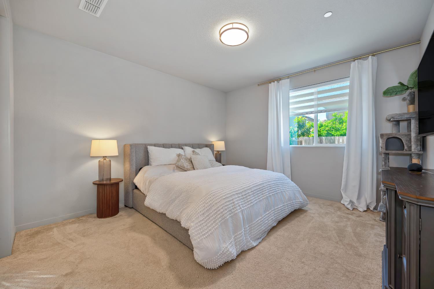 4236 Roanne Way Rancho Cordova, CA 95742 - Photo 17 of 31