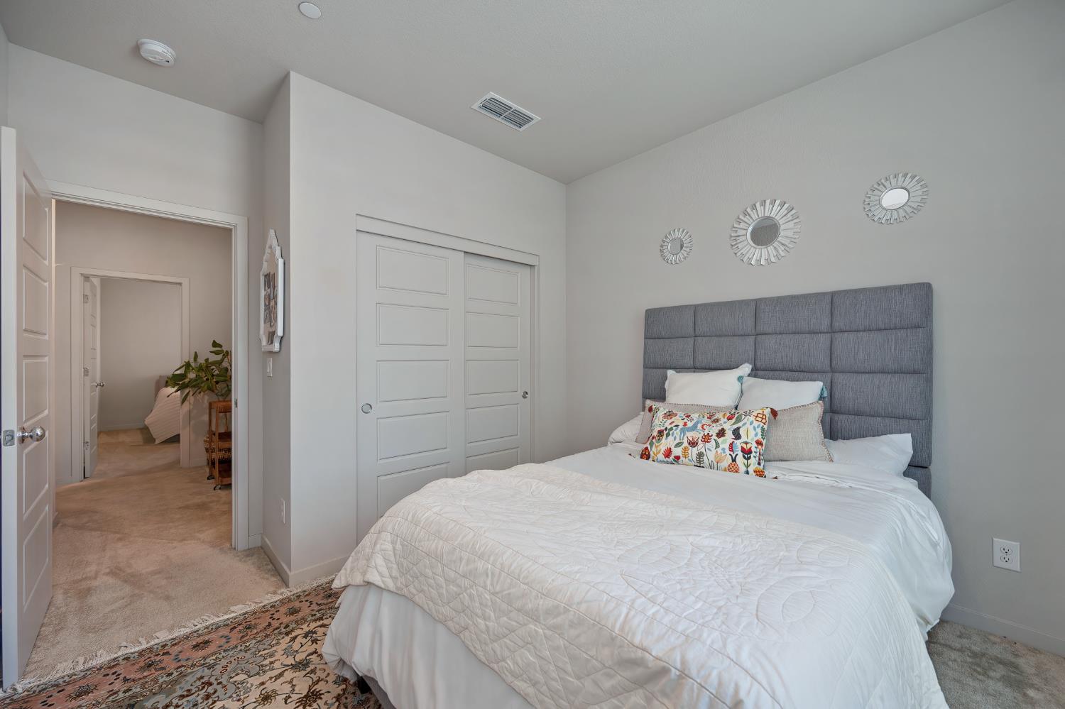 4236 Roanne Way Rancho Cordova, CA 95742 - Photo 7 of 31