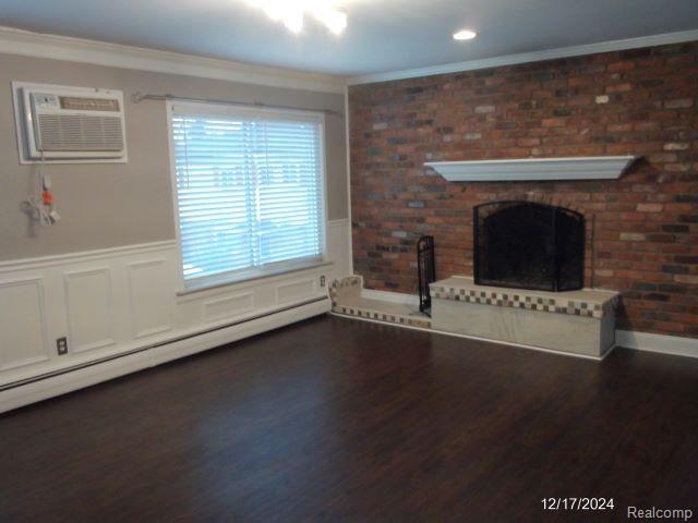 761 West Maple Road, Unit 54 Clawson, MI 48017 - Photo 2 of 11 Gallery Image 2