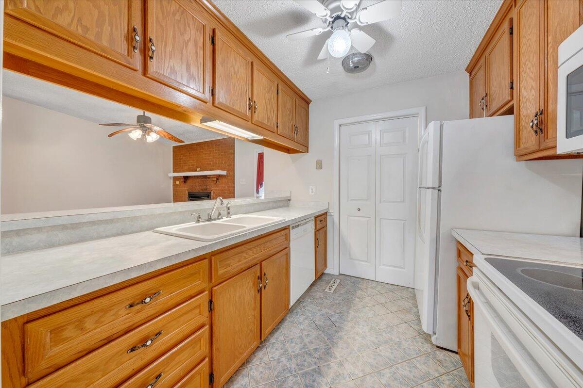 1567 Runnett Bag Road Ferrum, VA 24088 - Photo 14 of 59 12-MIB03350