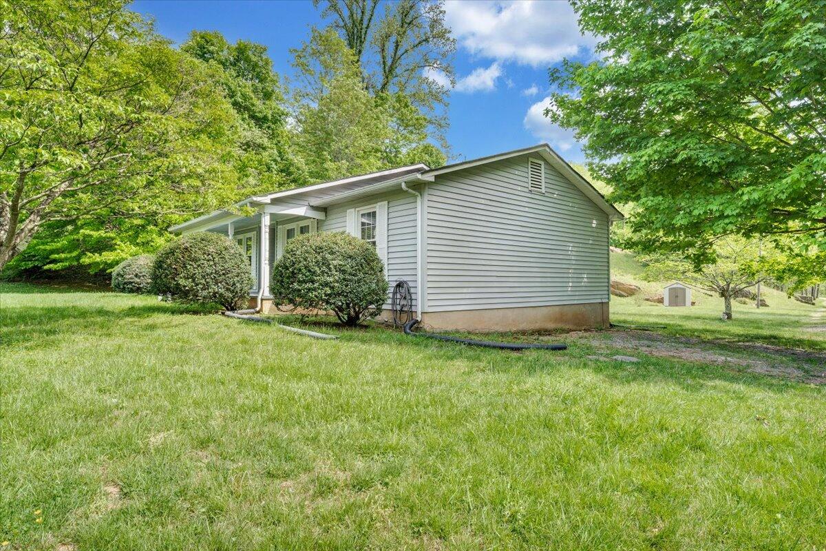 1567 Runnett Bag Road Ferrum, VA 24088 - Photo 37 of 59 41-MIB03398