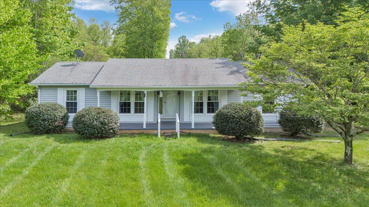 1567 Runnett Bag Road Ferrum, VA 24088 - Photo 45 of 59 51-DJI_20250501155417_0004_D