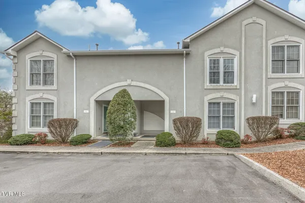 $299,900 | 166 Bentley Parc, Unit 42, Johnson City, TN 37615