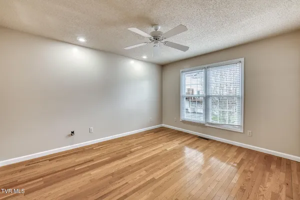 $299,900 | 166 Bentley Parc, Unit 42, Johnson City, TN 37615