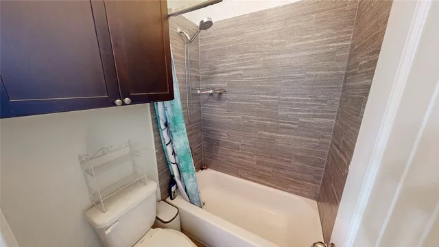 $2,500 | 14735 Garner Falls Trail, Humble, TX 77396