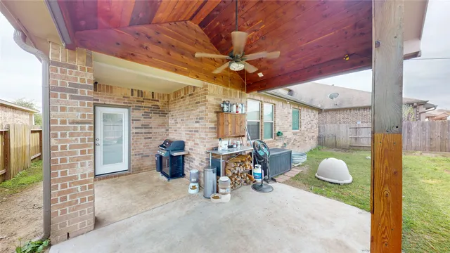 $2,500 | 14735 Garner Falls Trail, Humble, TX 77396