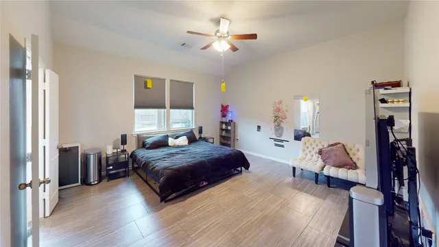 $2,500 | 14735 Garner Falls Trail, Humble, TX 77396