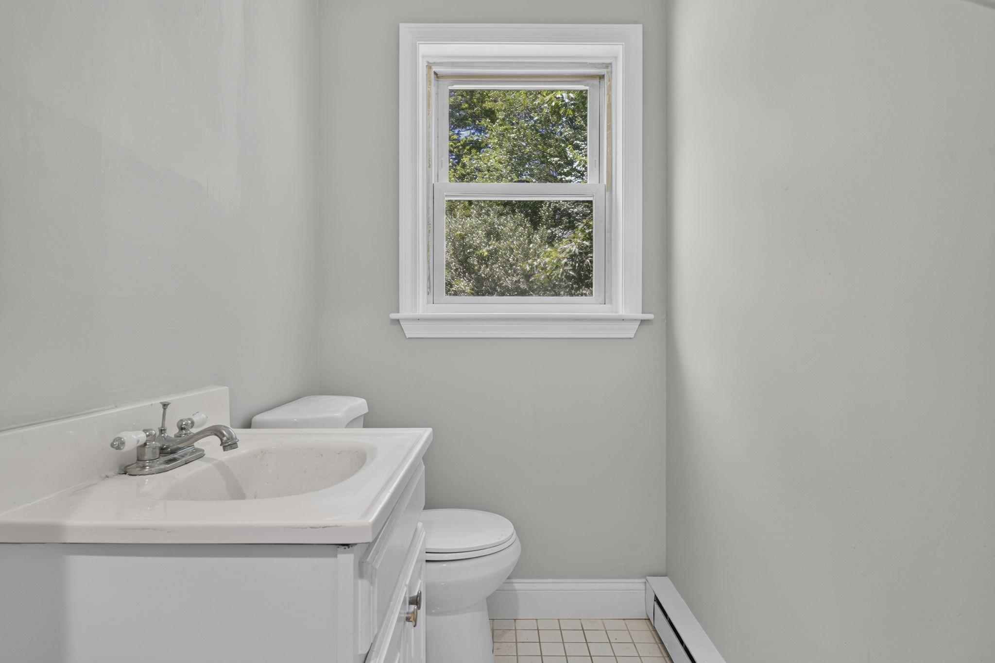 7 Homestead Drive, Unit R Derry, NH 03038 - Photo 21 of 25