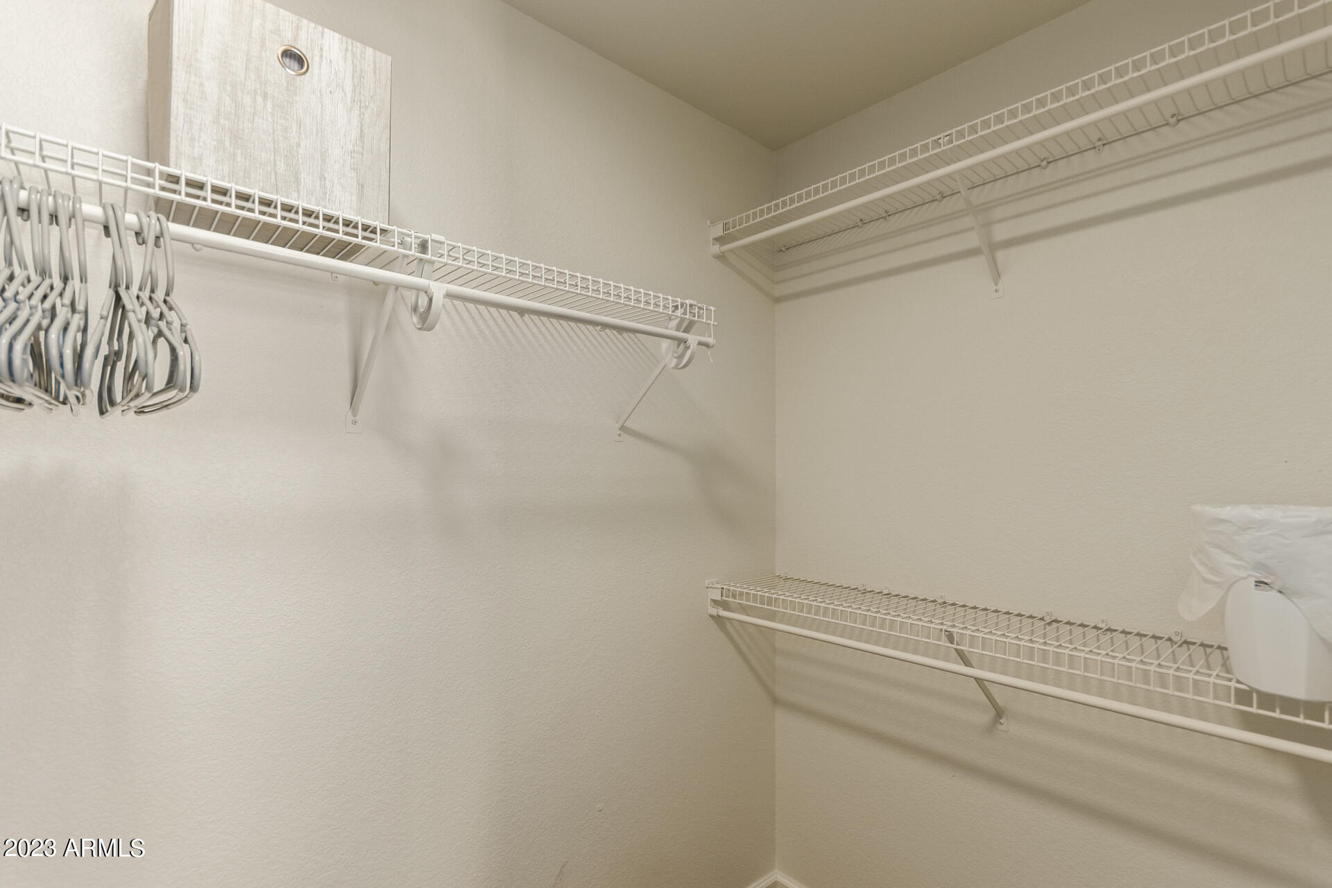 3064 East Millbrae Lane Gilbert, AZ 85234 - Photo 19 of 79 0020-21 - Millbrae