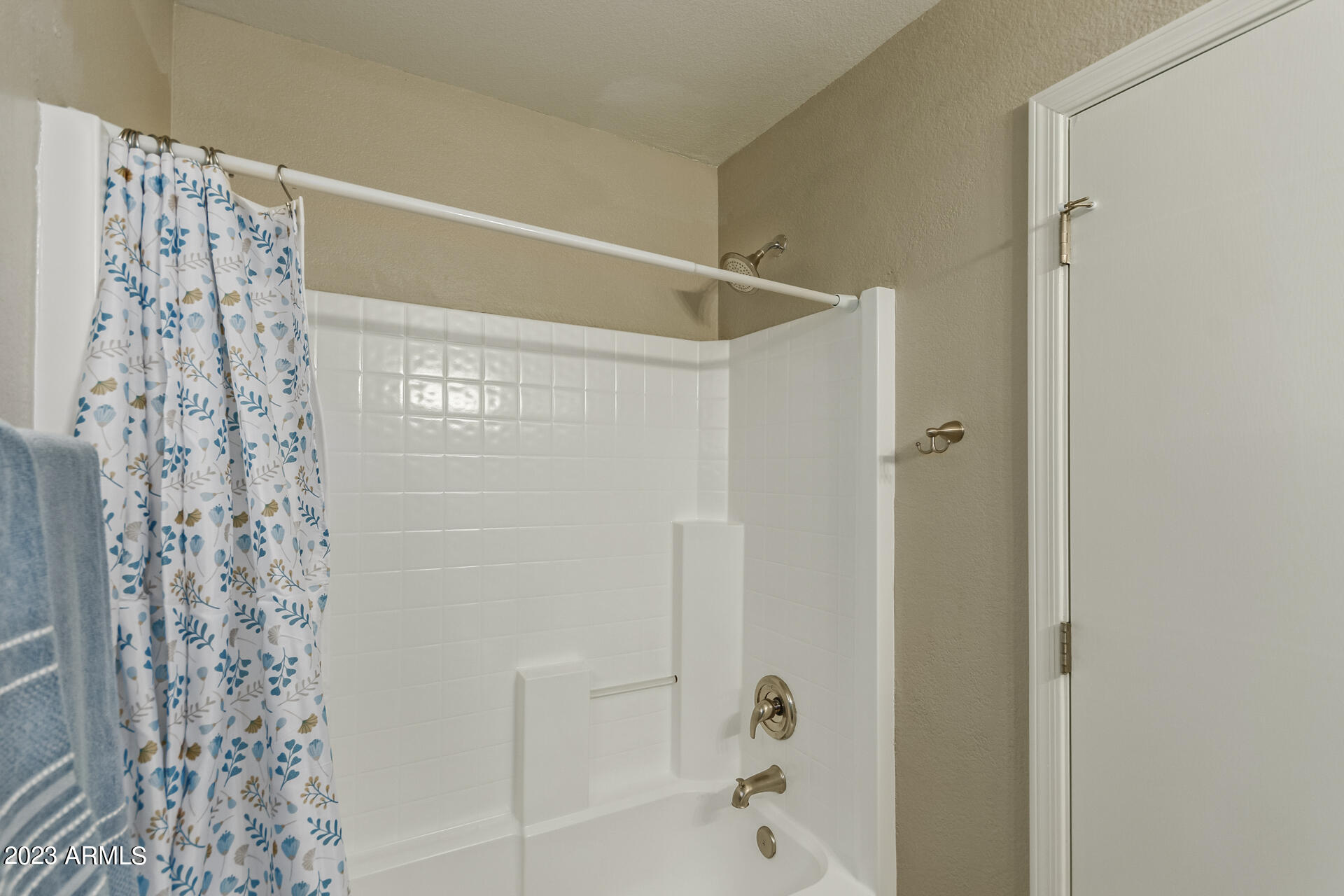 3064 East Millbrae Lane Gilbert, AZ 85234 - Photo 30 of 79 0031-31 - Millbrae