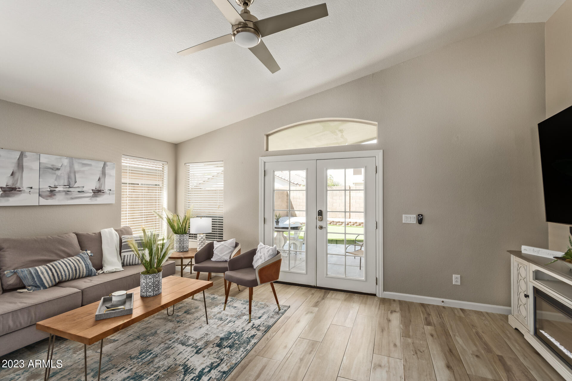 3064 East Millbrae Lane Gilbert, AZ 85234 - Photo 6 of 79 0007-07 - Millbrae